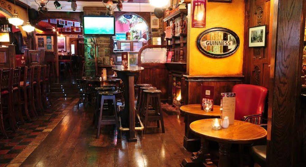 住宅酒店 戈尔韦 外观 照片
